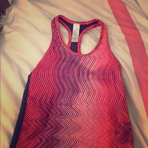 Pink zigzag ivviva tank top